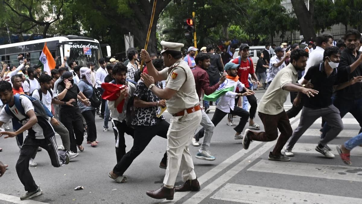 93_Cockroach_Janta_Party_Protest_20_07_Delhi.jpg